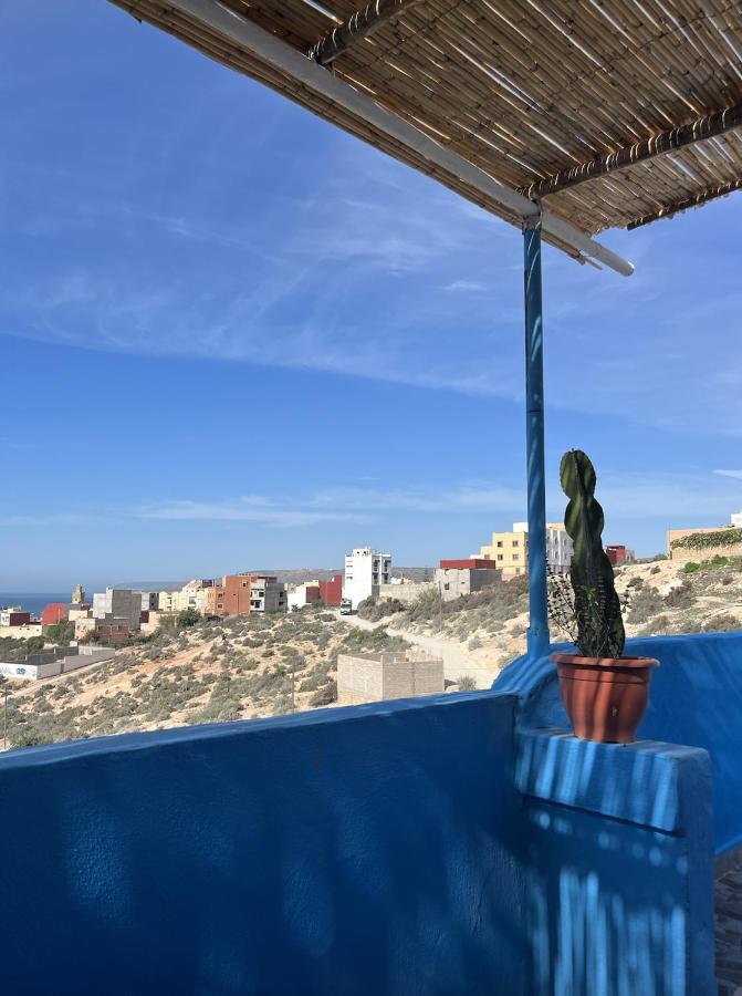 Let Us Surf Bed & Breakfast Tamraght Bagian luar foto